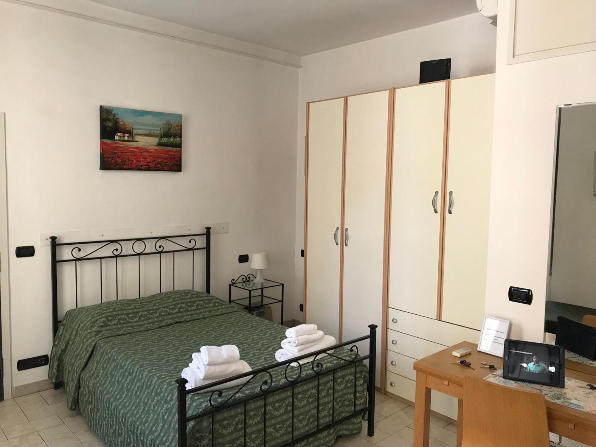 Casa Vacanze Little Queen Rome Bagian luar foto